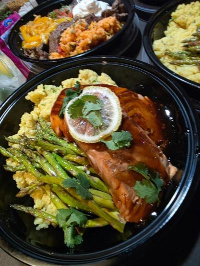 Glazed salmon with asparagus, cilantro, and lemon — a B12- and omega-3-rich meal matched to genetic and bloodwork data